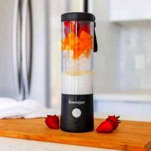 Blendjet the original portable blender